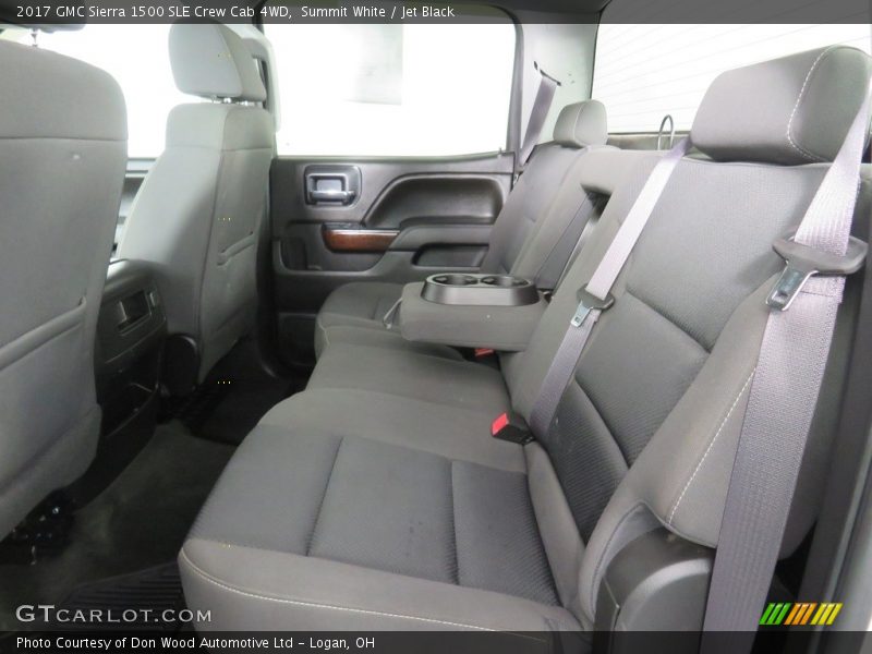 Summit White / Jet Black 2017 GMC Sierra 1500 SLE Crew Cab 4WD