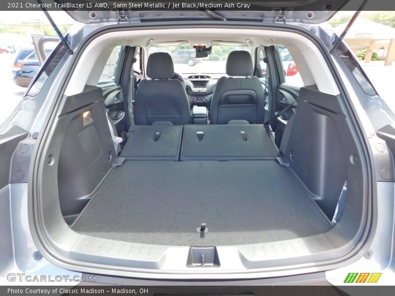  2021 TrailBlazer LS AWD Trunk
