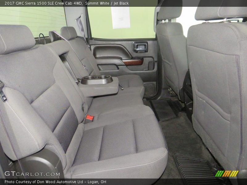 Summit White / Jet Black 2017 GMC Sierra 1500 SLE Crew Cab 4WD
