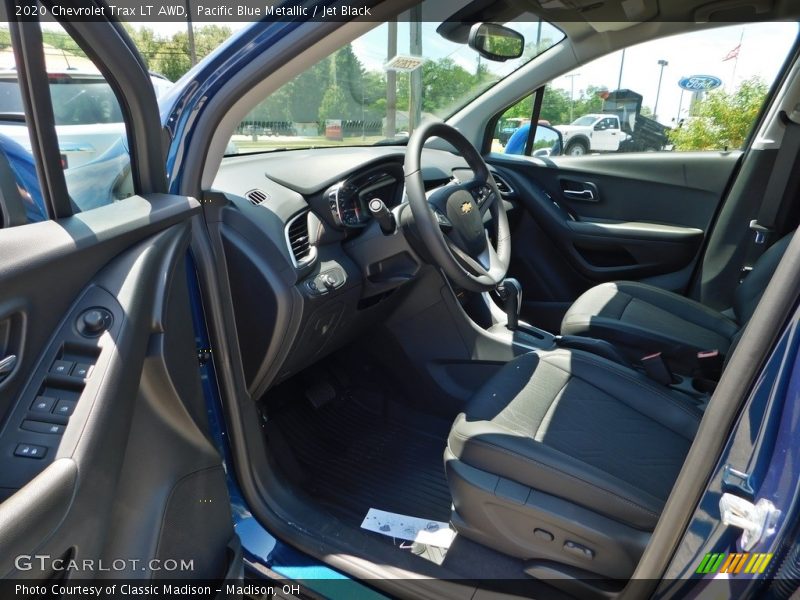 Pacific Blue Metallic / Jet Black 2020 Chevrolet Trax LT AWD