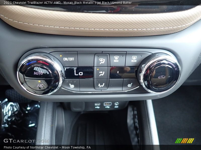 Controls of 2021 TrailBlazer ACTIV AWD