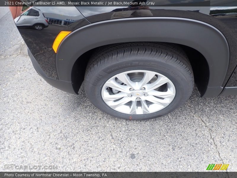 Mosaic Black Metallic / Jet Black/Medium Ash Gray 2021 Chevrolet TrailBlazer LS AWD