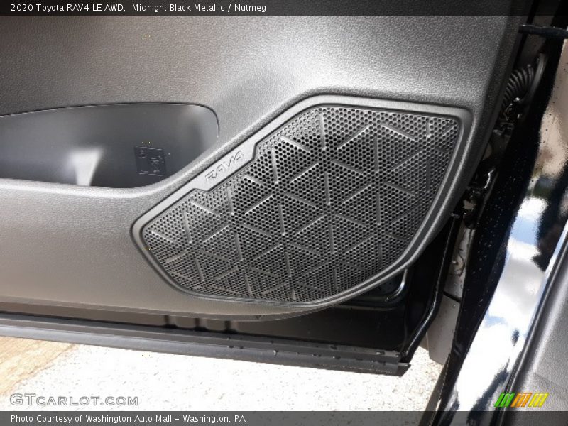 Midnight Black Metallic / Nutmeg 2020 Toyota RAV4 LE AWD