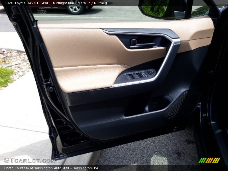 Midnight Black Metallic / Nutmeg 2020 Toyota RAV4 LE AWD