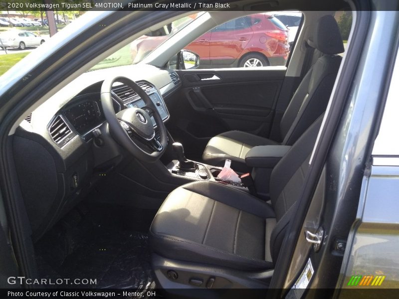 Platinum Gray Metallic / Titan Black 2020 Volkswagen Tiguan SEL 4MOTION