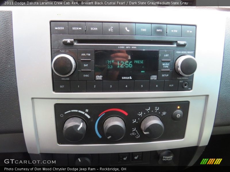 Controls of 2011 Dakota Laramie Crew Cab 4x4
