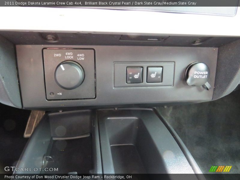 Controls of 2011 Dakota Laramie Crew Cab 4x4