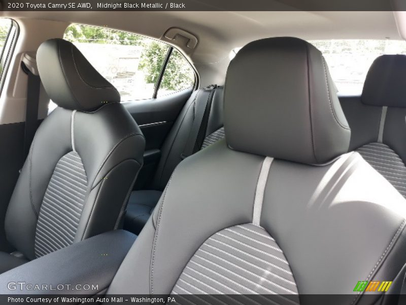 Midnight Black Metallic / Black 2020 Toyota Camry SE AWD