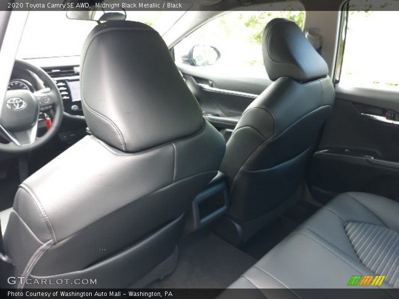 Midnight Black Metallic / Black 2020 Toyota Camry SE AWD