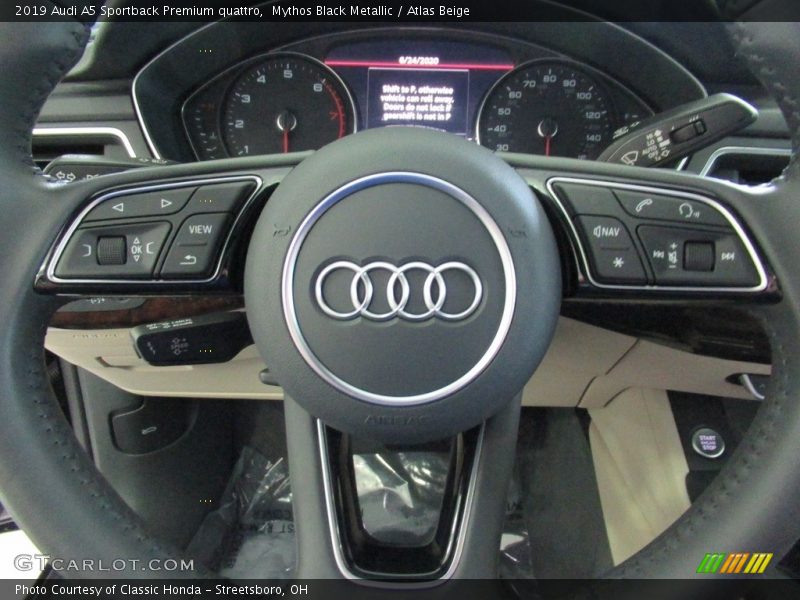  2019 A5 Sportback Premium quattro Steering Wheel