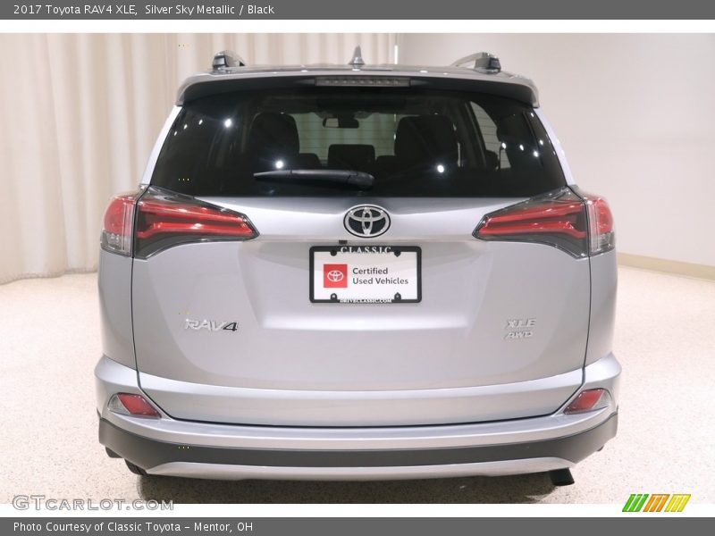 Silver Sky Metallic / Black 2017 Toyota RAV4 XLE