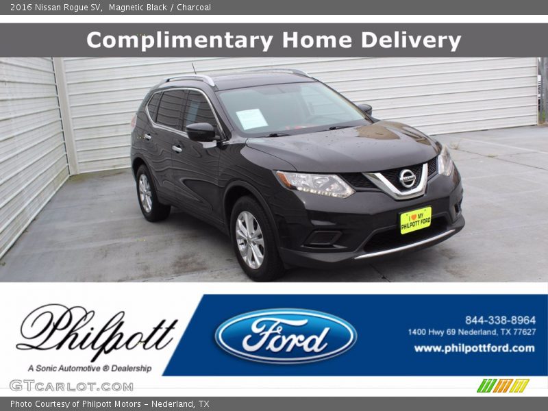 Magnetic Black / Charcoal 2016 Nissan Rogue SV