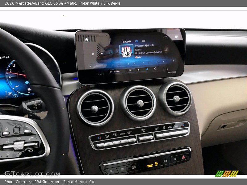 Polar White / Silk Beige 2020 Mercedes-Benz GLC 350e 4Matic