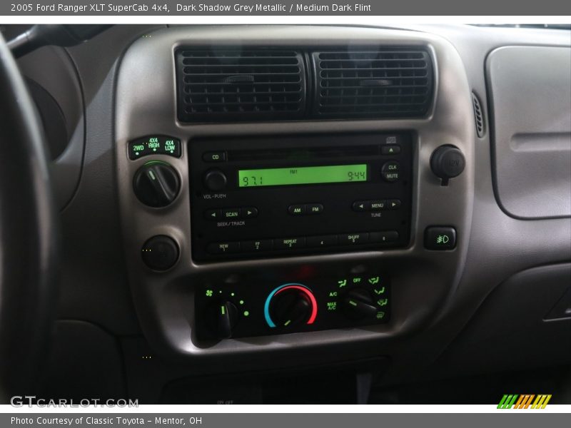 Dark Shadow Grey Metallic / Medium Dark Flint 2005 Ford Ranger XLT SuperCab 4x4