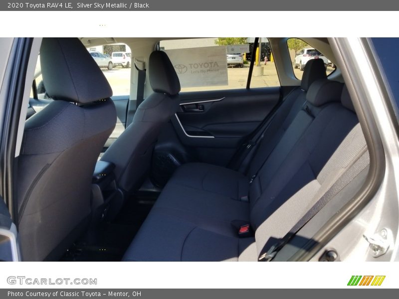 Silver Sky Metallic / Black 2020 Toyota RAV4 LE