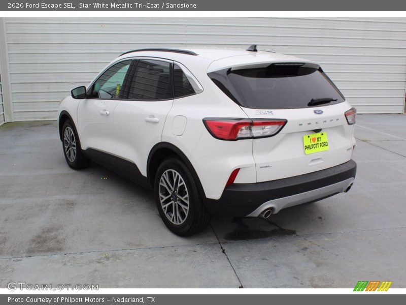 Star White Metallic Tri-Coat / Sandstone 2020 Ford Escape SEL
