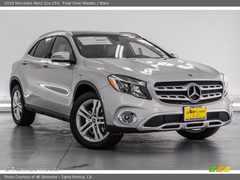 Polar Silver Metallic / Black 2018 Mercedes-Benz GLA 250