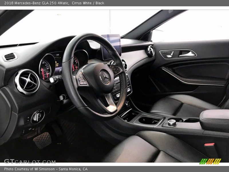 Cirrus White / Black 2018 Mercedes-Benz GLA 250 4Matic
