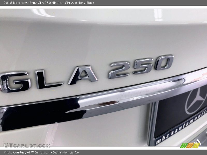 Cirrus White / Black 2018 Mercedes-Benz GLA 250 4Matic