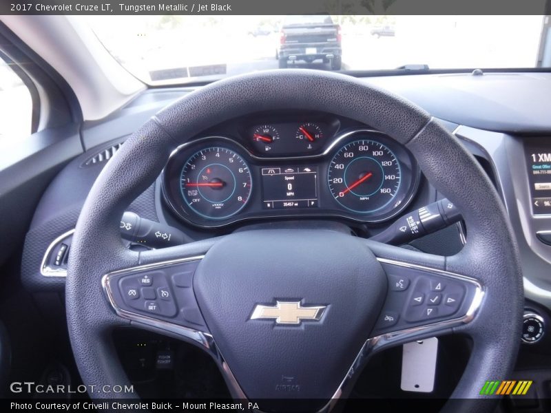 Tungsten Metallic / Jet Black 2017 Chevrolet Cruze LT