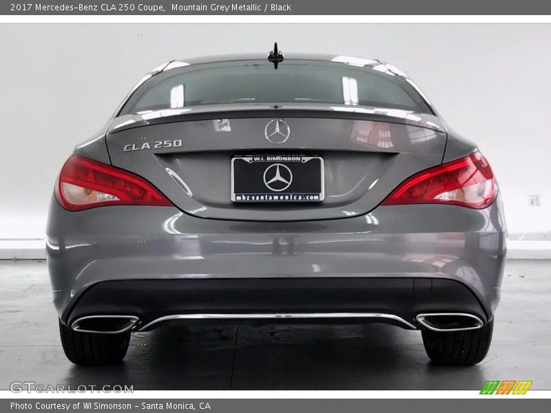 Mountain Grey Metallic / Black 2017 Mercedes-Benz CLA 250 Coupe