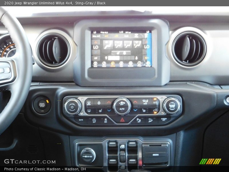 Sting-Gray / Black 2020 Jeep Wrangler Unlimited Willys 4x4