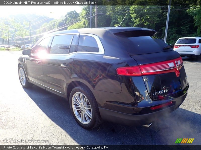 Infinite Black / Charcoal Black 2019 Lincoln MKT Reserve AWD