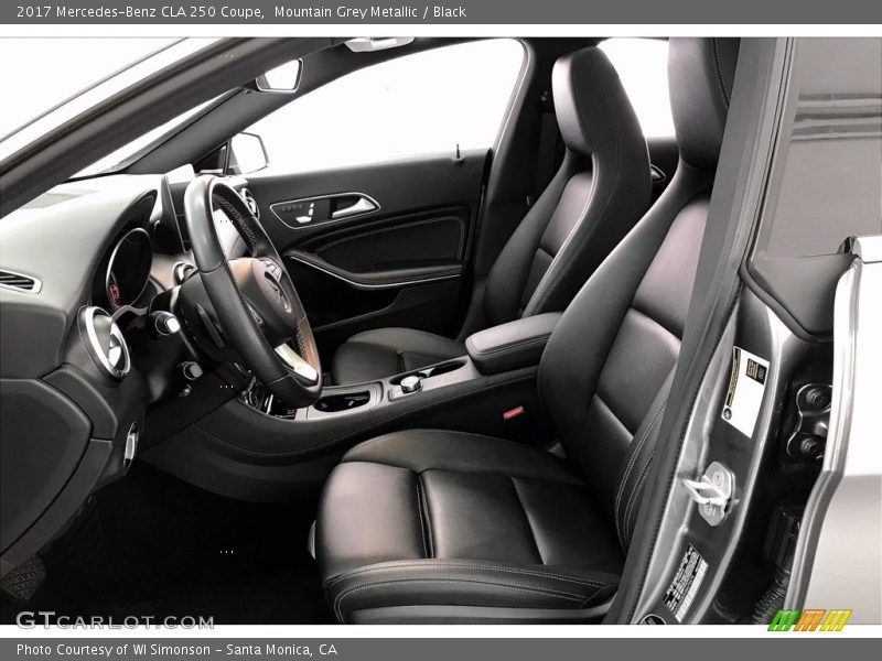 Mountain Grey Metallic / Black 2017 Mercedes-Benz CLA 250 Coupe