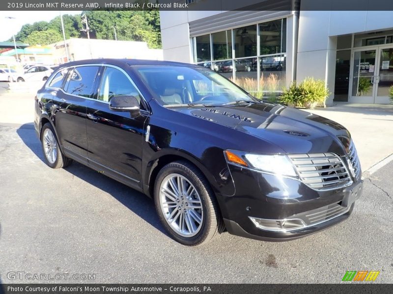 Infinite Black / Charcoal Black 2019 Lincoln MKT Reserve AWD