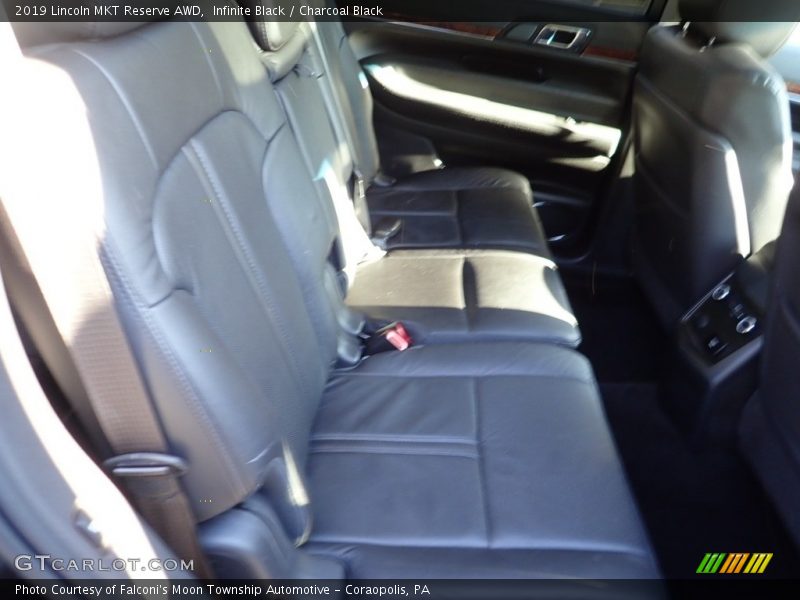 Infinite Black / Charcoal Black 2019 Lincoln MKT Reserve AWD