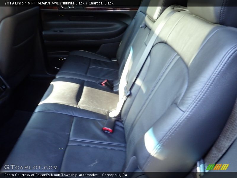 Infinite Black / Charcoal Black 2019 Lincoln MKT Reserve AWD