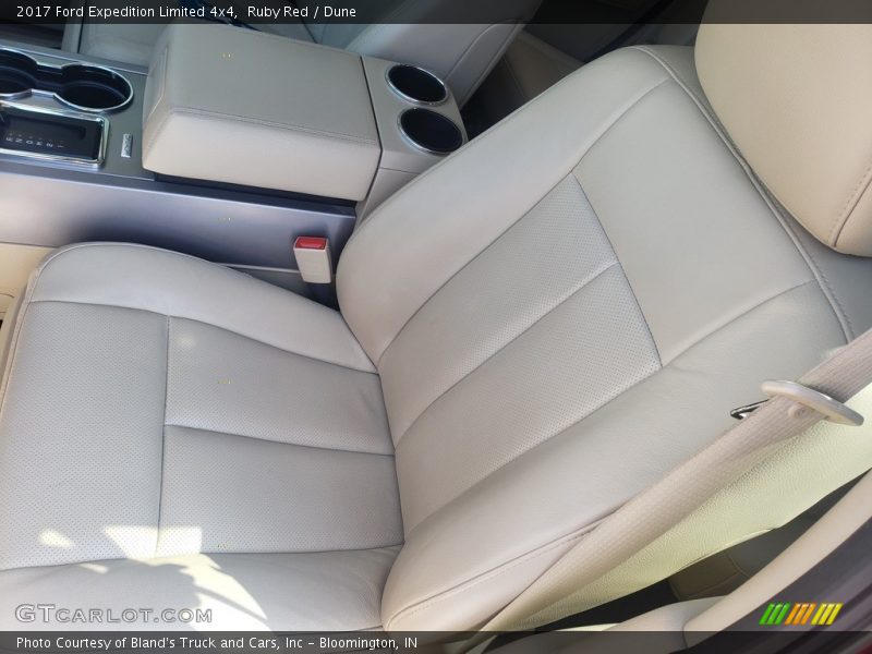 Ruby Red / Dune 2017 Ford Expedition Limited 4x4