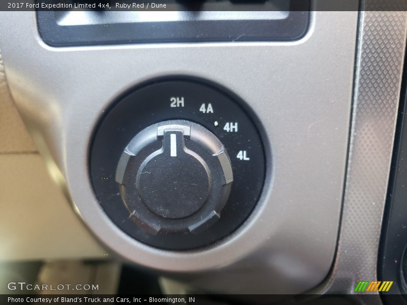 Ruby Red / Dune 2017 Ford Expedition Limited 4x4