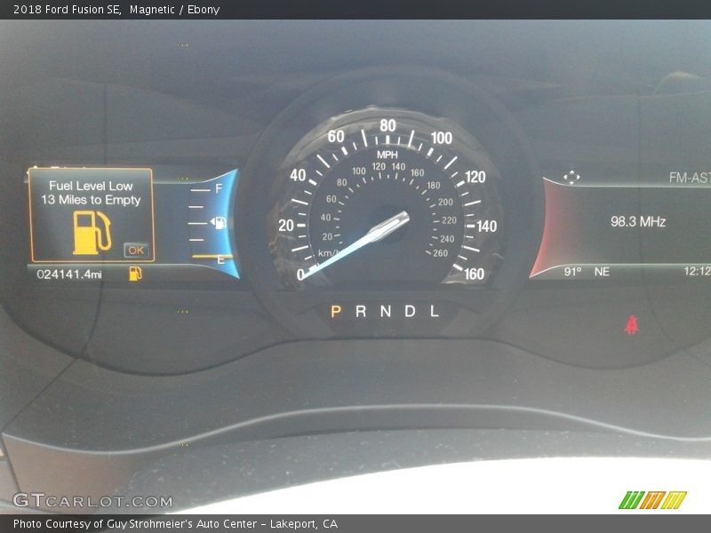 Magnetic / Ebony 2018 Ford Fusion SE