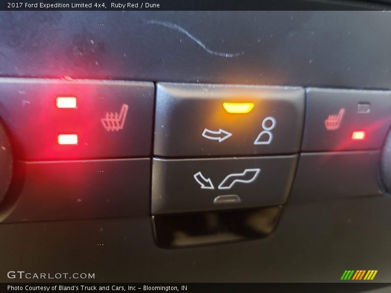 Ruby Red / Dune 2017 Ford Expedition Limited 4x4