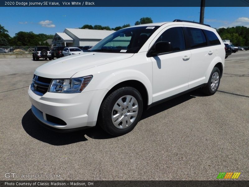 Vice White / Black 2020 Dodge Journey SE Value