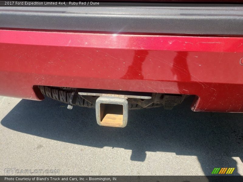 Ruby Red / Dune 2017 Ford Expedition Limited 4x4