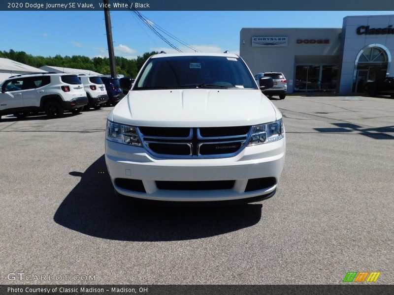 Vice White / Black 2020 Dodge Journey SE Value