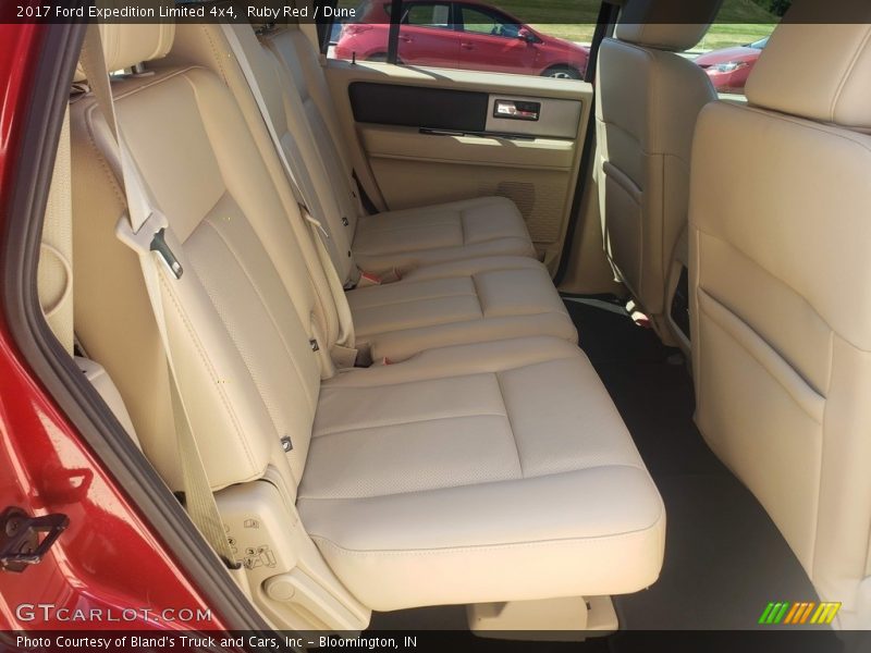 Ruby Red / Dune 2017 Ford Expedition Limited 4x4