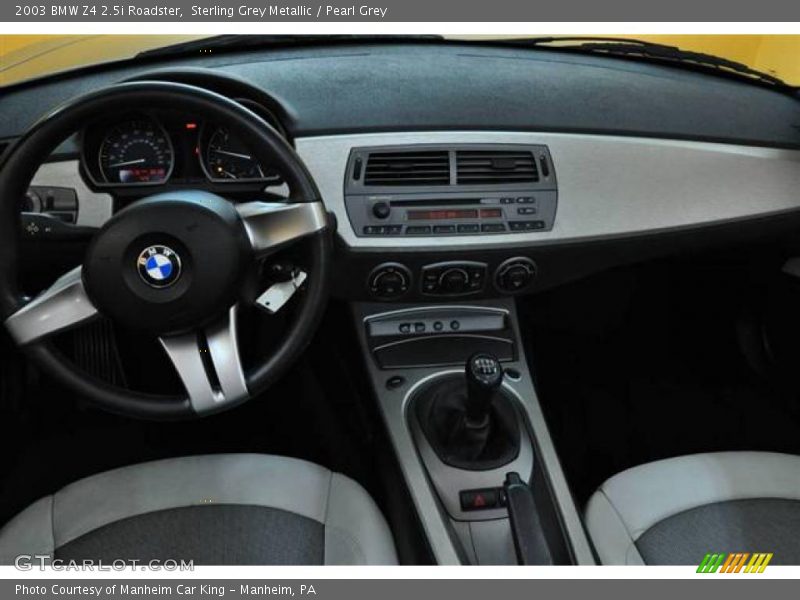 Sterling Grey Metallic / Pearl Grey 2003 BMW Z4 2.5i Roadster
