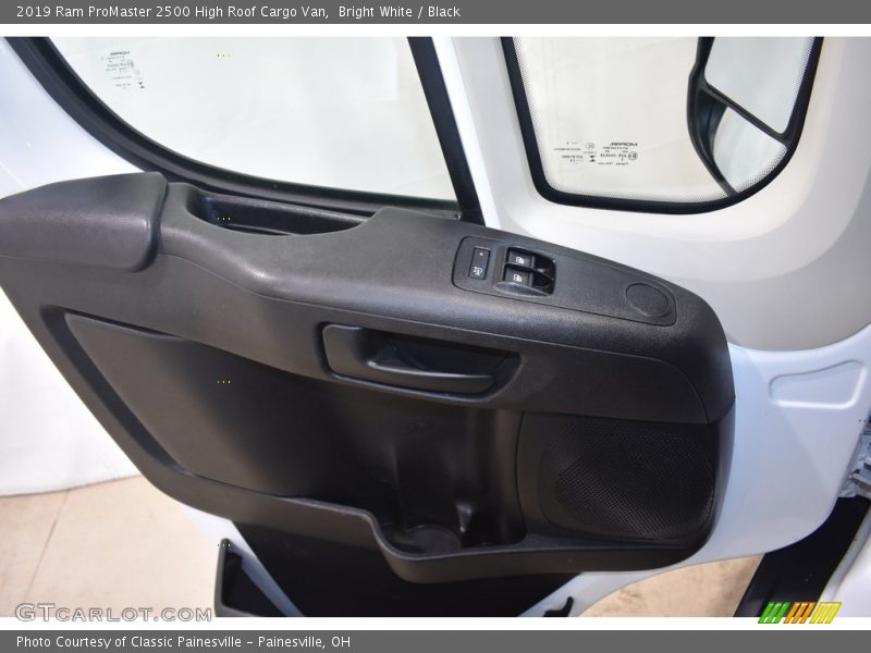 Bright White / Black 2019 Ram ProMaster 2500 High Roof Cargo Van
