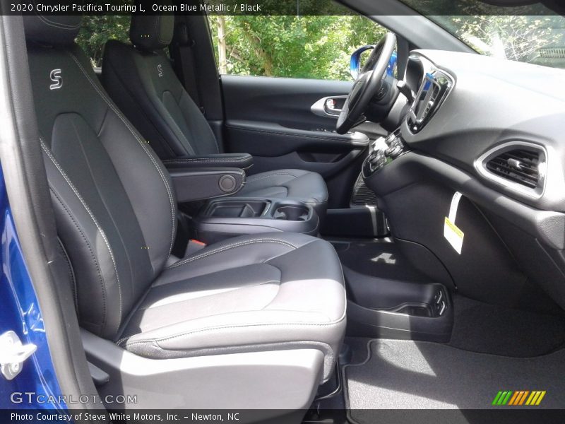 Ocean Blue Metallic / Black 2020 Chrysler Pacifica Touring L