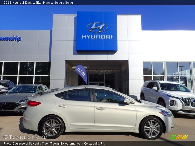 Mineral Beige / Beige 2018 Hyundai Elantra SEL