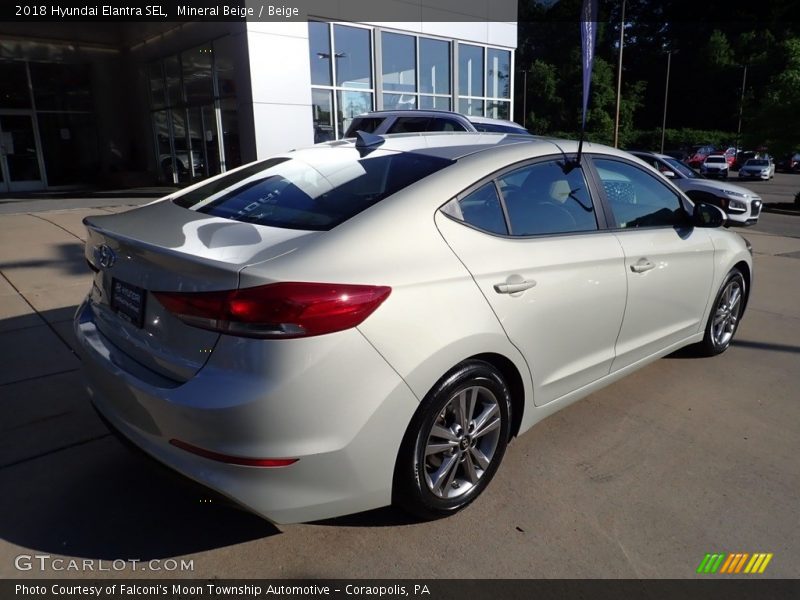Mineral Beige / Beige 2018 Hyundai Elantra SEL