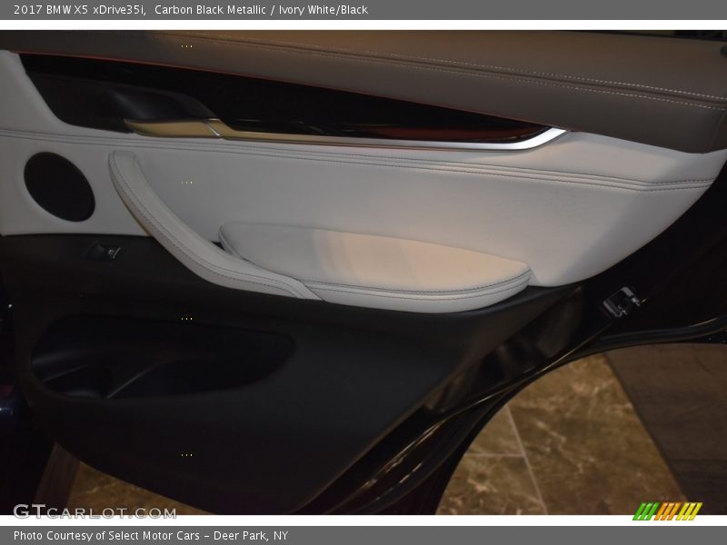 Carbon Black Metallic / Ivory White/Black 2017 BMW X5 xDrive35i