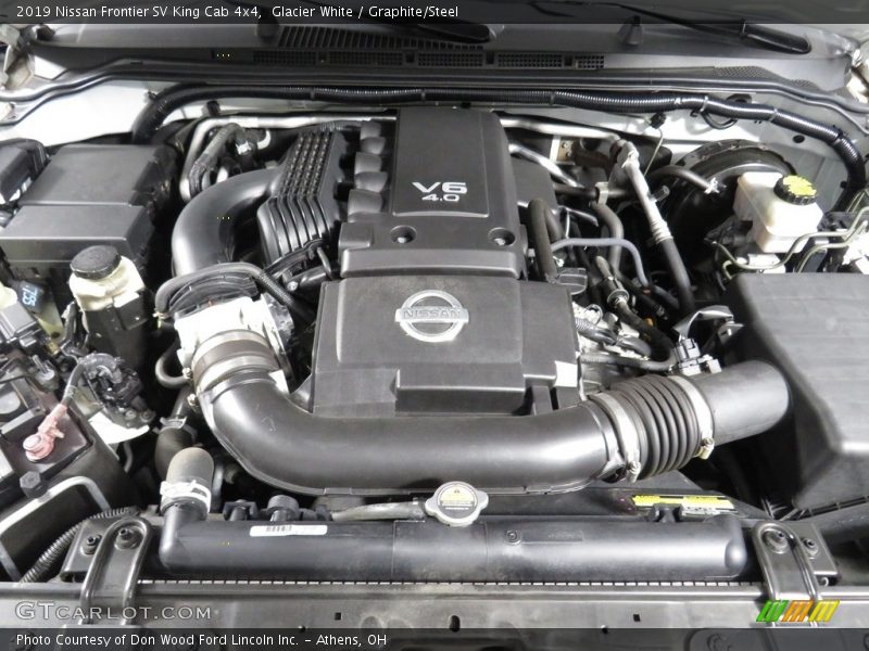 Glacier White / Graphite/Steel 2019 Nissan Frontier SV King Cab 4x4