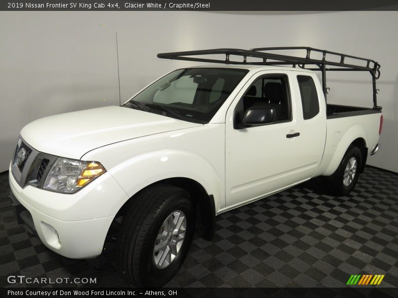 Glacier White / Graphite/Steel 2019 Nissan Frontier SV King Cab 4x4