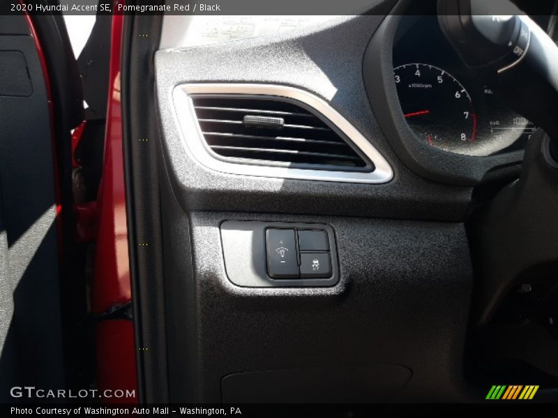 Pomegranate Red / Black 2020 Hyundai Accent SE