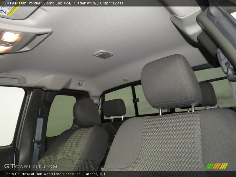 Glacier White / Graphite/Steel 2019 Nissan Frontier SV King Cab 4x4