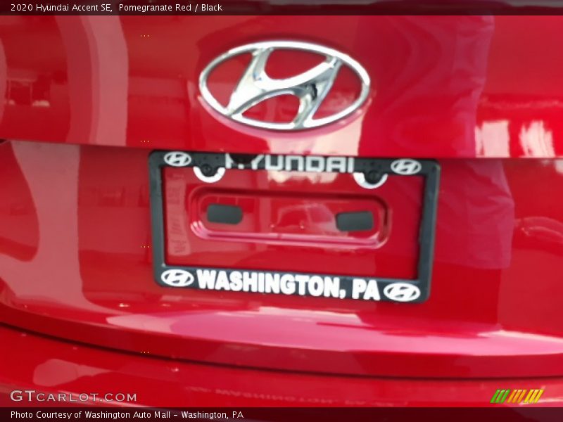 Pomegranate Red / Black 2020 Hyundai Accent SE